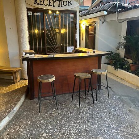 Pura Vida Hostel 塔马林多 外观 照片