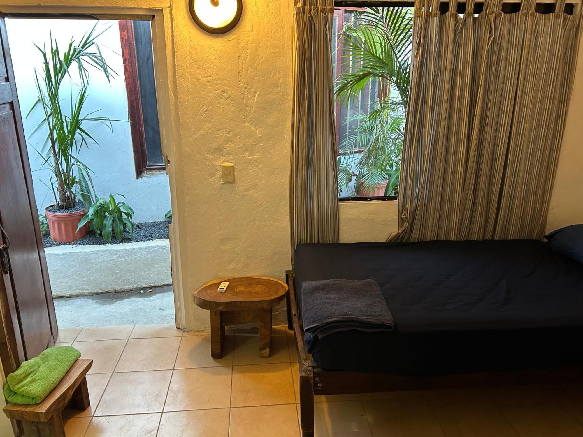 Pura Vida Hostel 塔马林多 外观 照片