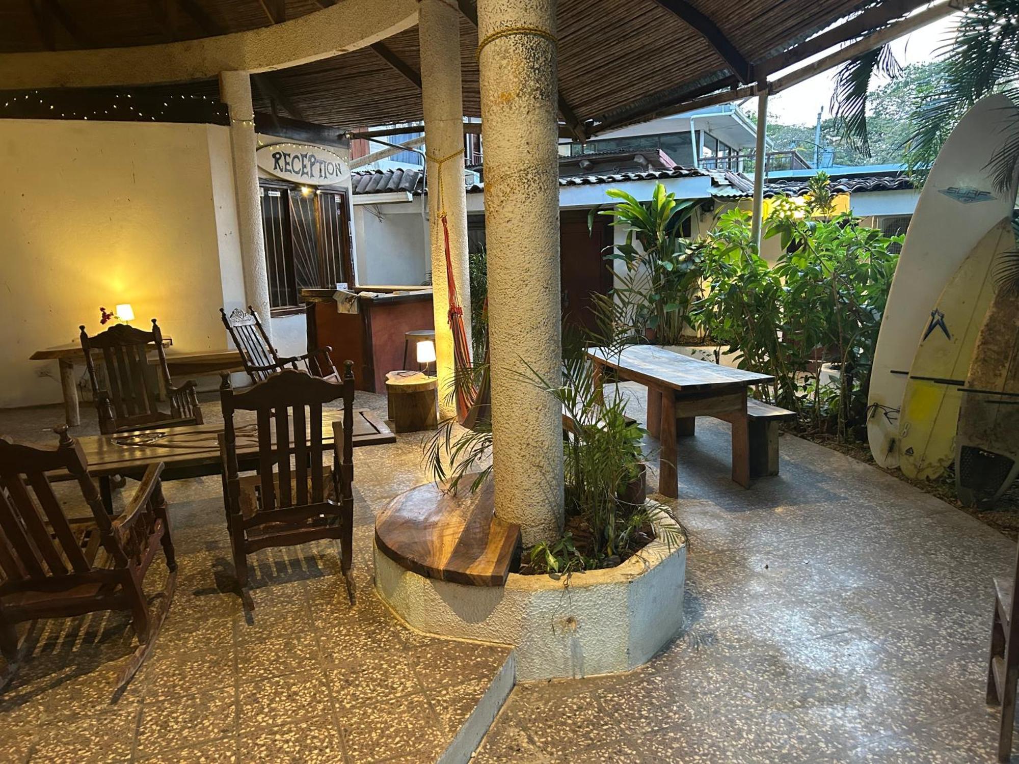 Pura Vida Hostel 塔马林多 外观 照片
