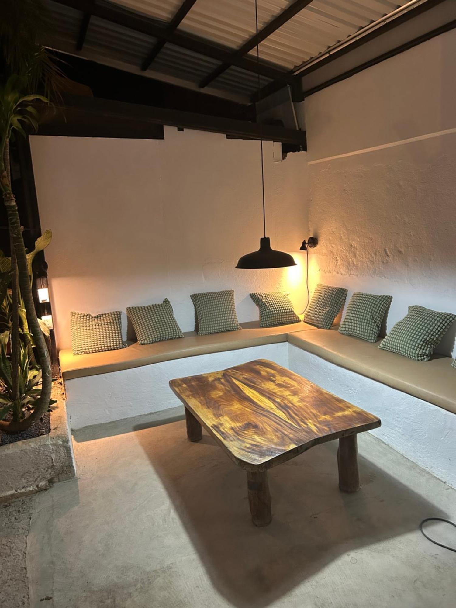 Pura Vida Hostel 塔马林多 外观 照片